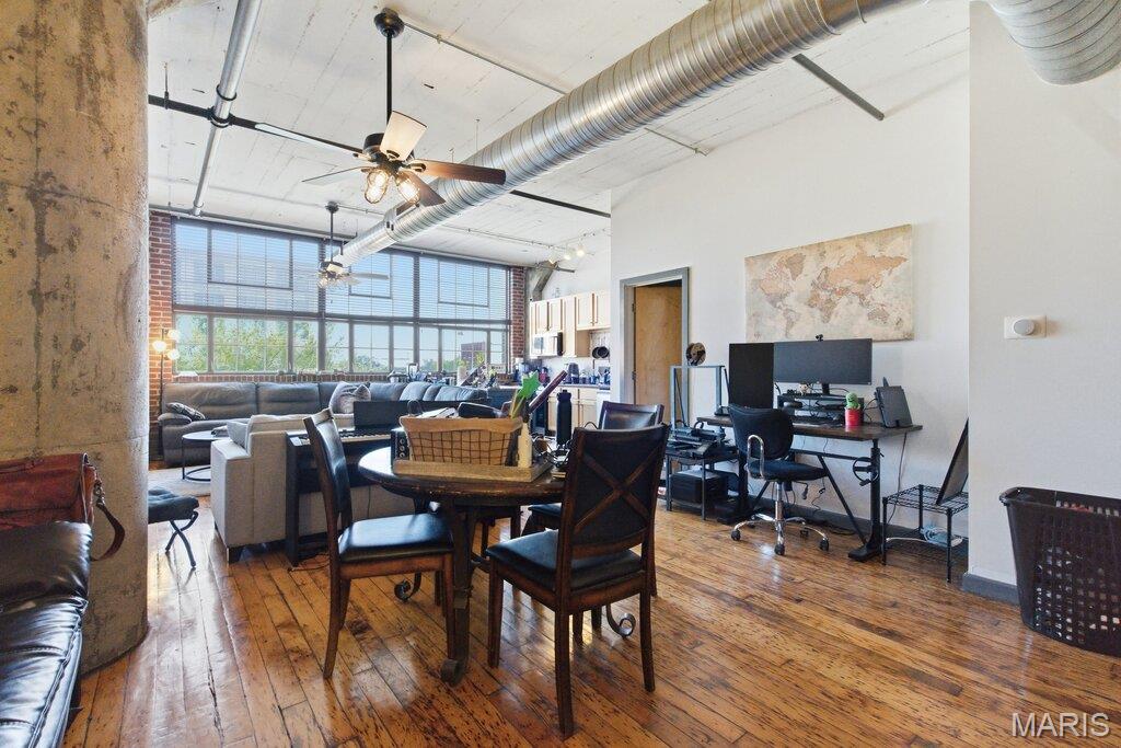 Lofts/2020 Washington - Residential