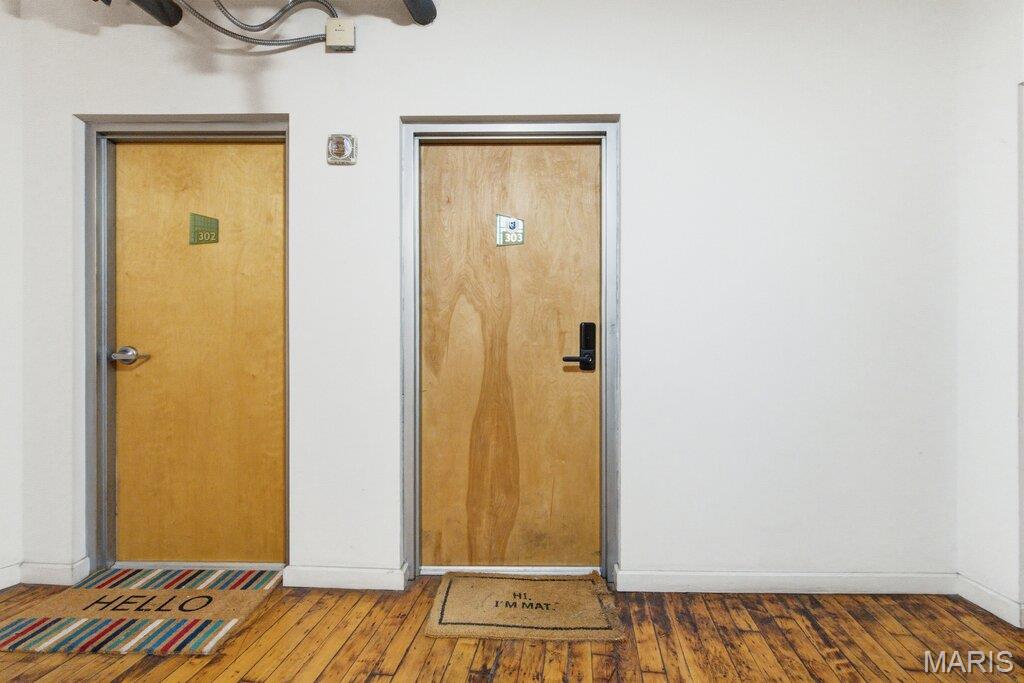 Lofts/2020 Washington - Residential