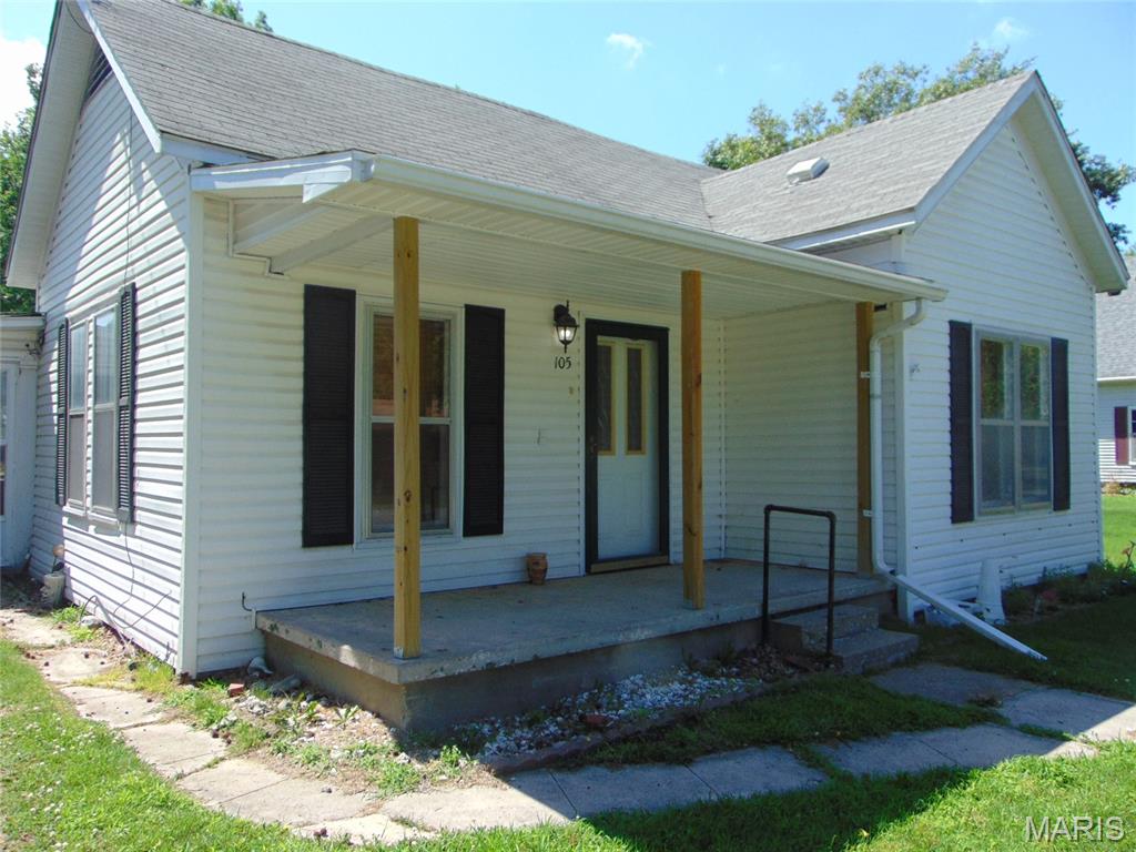 105 N 6th Street