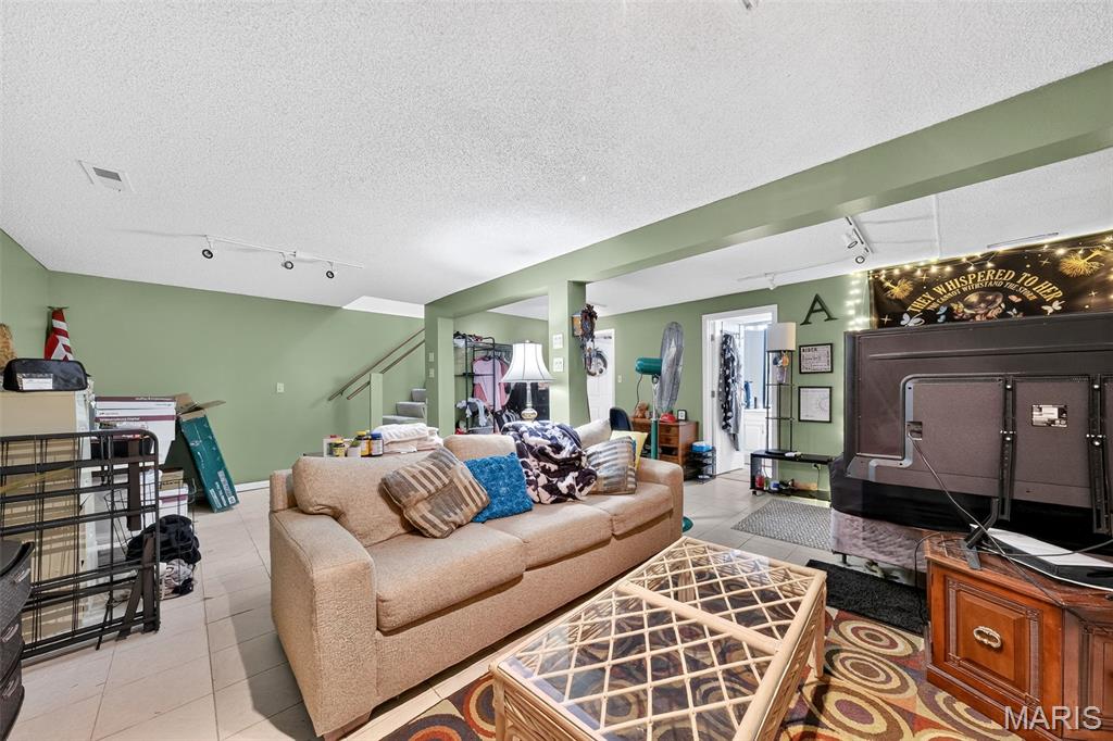 Heatherton Condos Ph1 - Residential