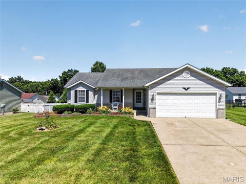 Tiny photo for 1072 Huntington Drive, Troy, MO 63379 (MLS # 26033671)