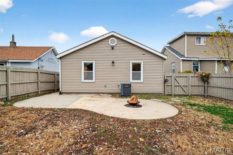 Tiny photo for 2536 Bredell Avenue, St Louis, MO 63143 (MLS # 25077165)