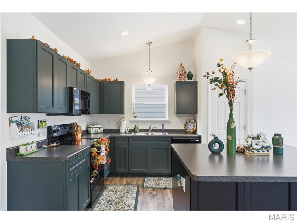 Fox Creek - Residential