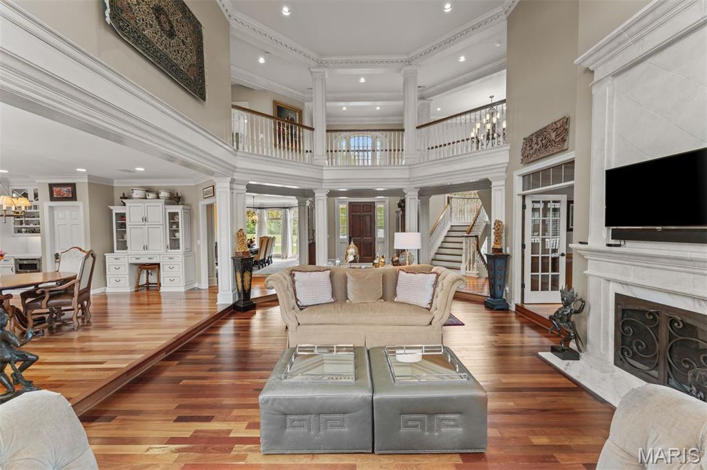 41 Manderleigh Estates Court