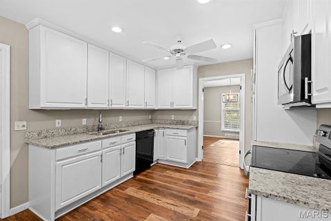 Tiny photo for 54 Morwood Lane, Creve Coeur, MO 63141 (MLS # 26033797)