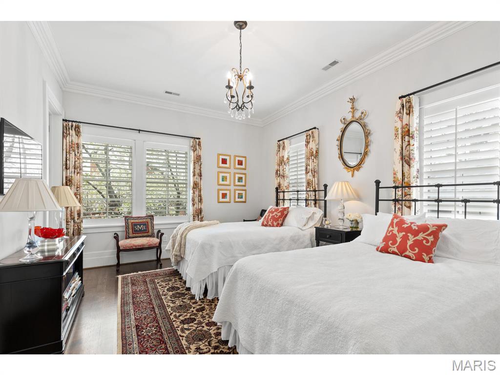 North Brentwood Place - Residential