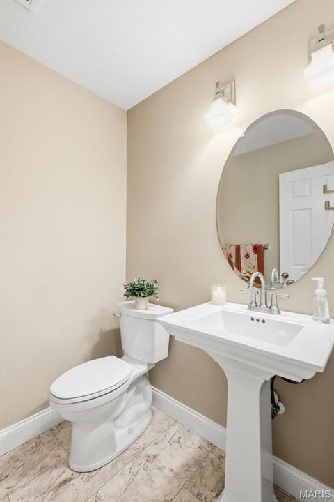 Tiny photo for 216 Deer View Drive, Troy, MO 63379 (MLS # 26022167)