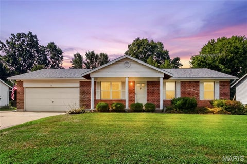 Photo of 146 Hickory Drive, Troy, MO 63379 (MLS # 26047299)