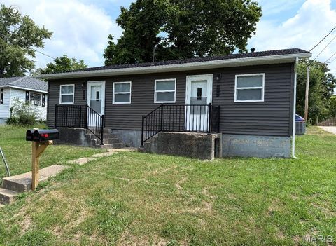 604 N Henderson Street A&B Salem MO 65560