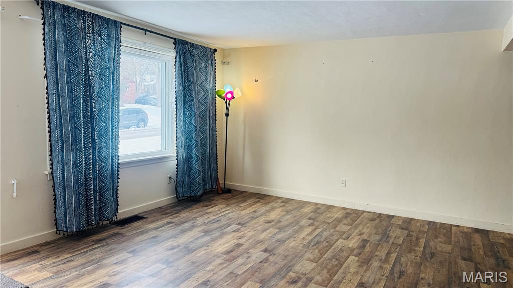 220 S Marguerite Avenue