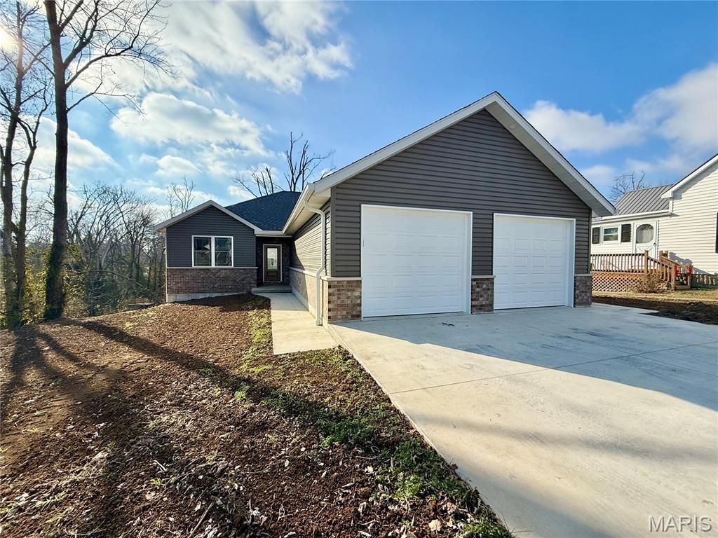 Photo of 101 Ganahl Street, Perryville, MO 63775 (MLS # 25079788)