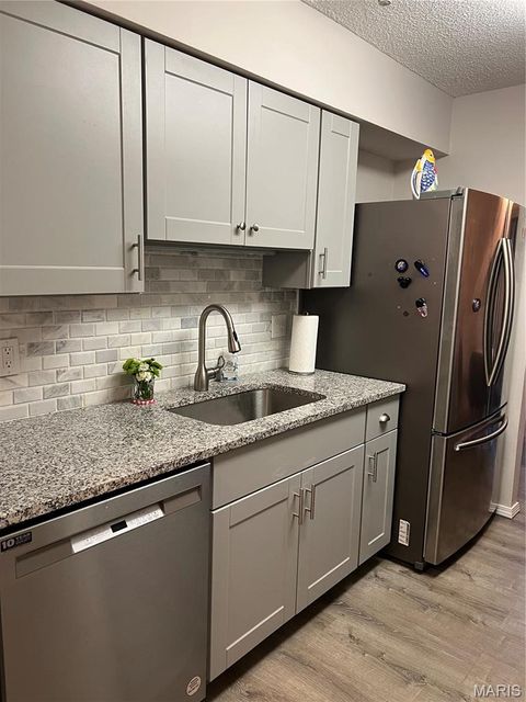 Tiny photo for 572 Coeur de Royale Dr #103, Creve Coeur, MO 63141 (MLS # 26028432)