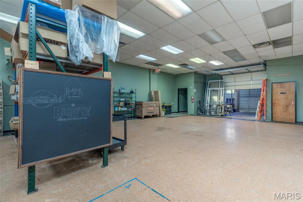 3135 Lafayette Avenue