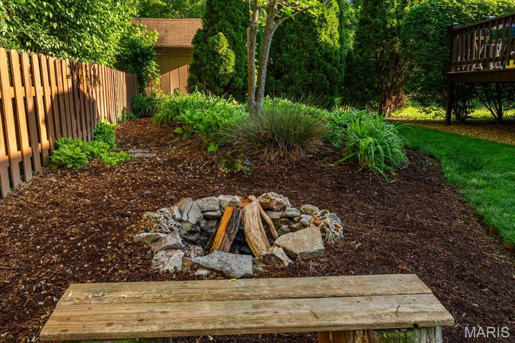 4265 Lorien Trail