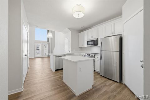 Tiny photo for 200 S Kirkwood Road #308, Kirkwood, MO 63122 (MLS # 26006767)