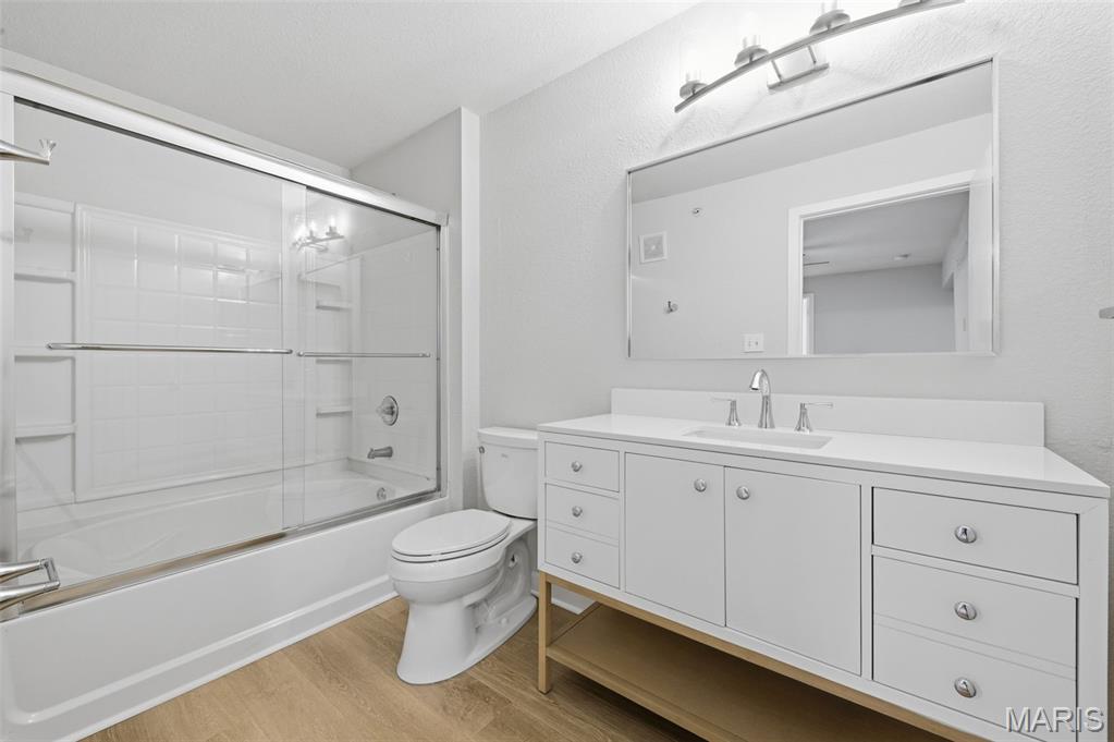 Loft Condo At Station Plaza The - Residential Lease