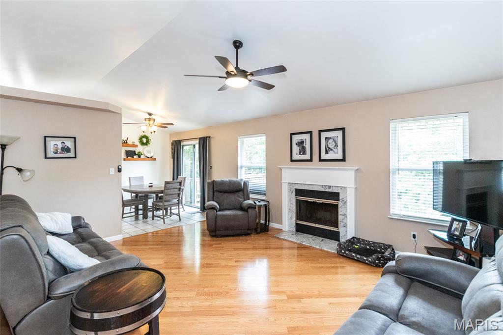 3111 Valley Oaks Drive