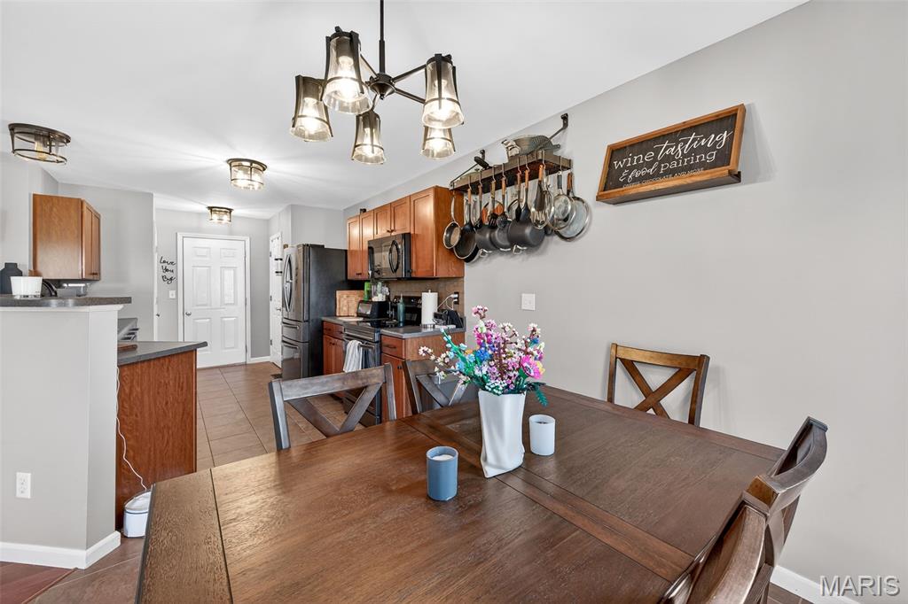 Countryshire #4 - Residential