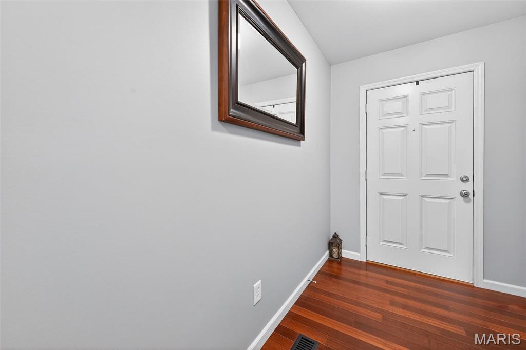 Countryshire #4 - Residential