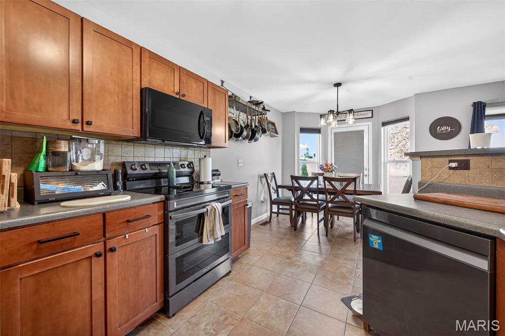 Countryshire #4 - Residential