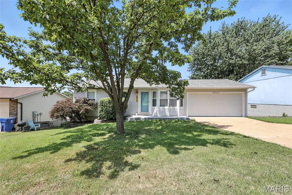 2925 Mahogany Lane