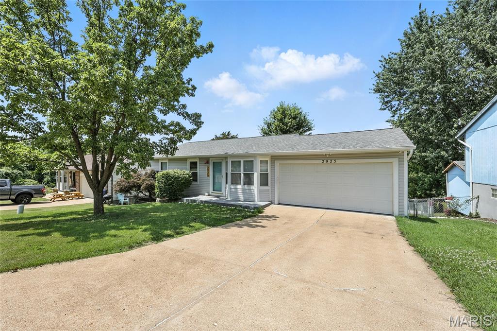 2925 Mahogany Lane