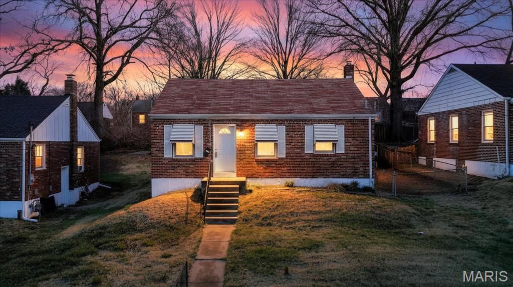 Photo of 2425 Shirley Avenue, Jennings, MO 63136 (MLS # 26013871)