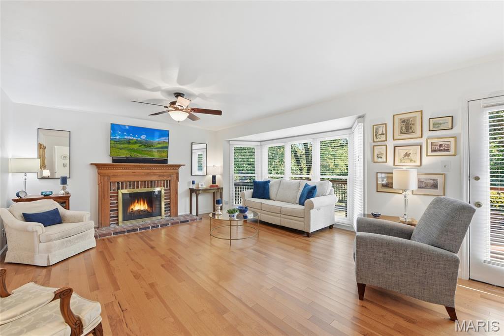 2702 Hillcroft Drive