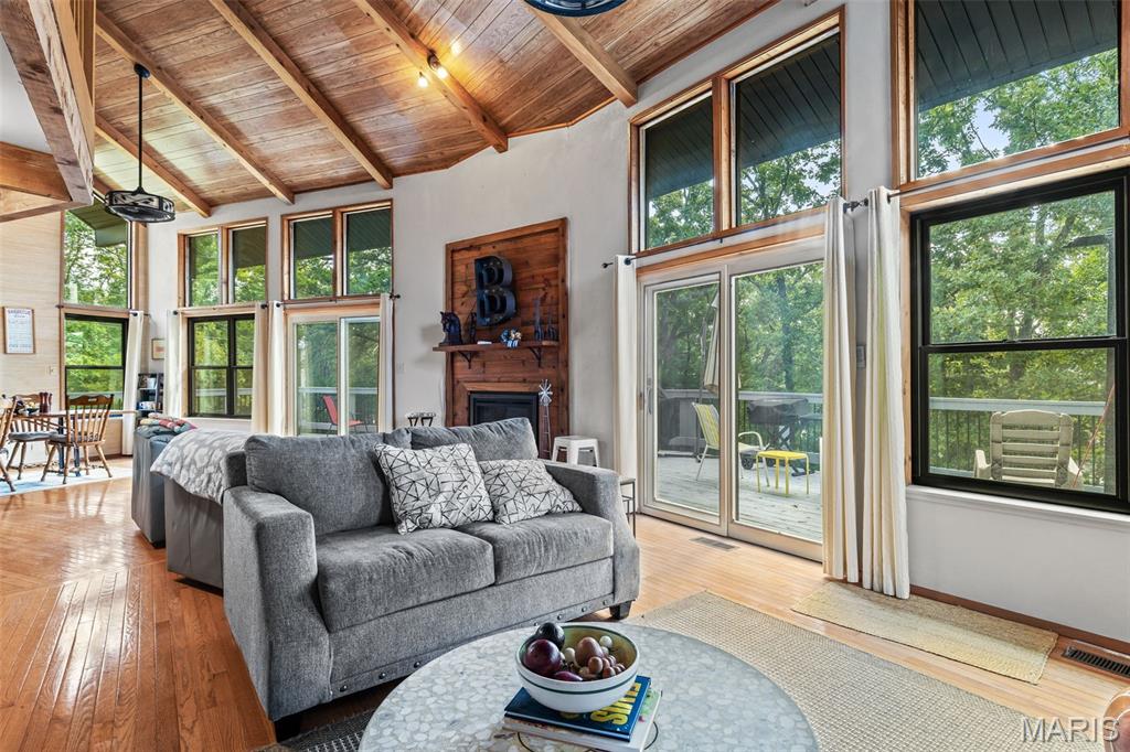 Terre Du Lac #27 - Residential