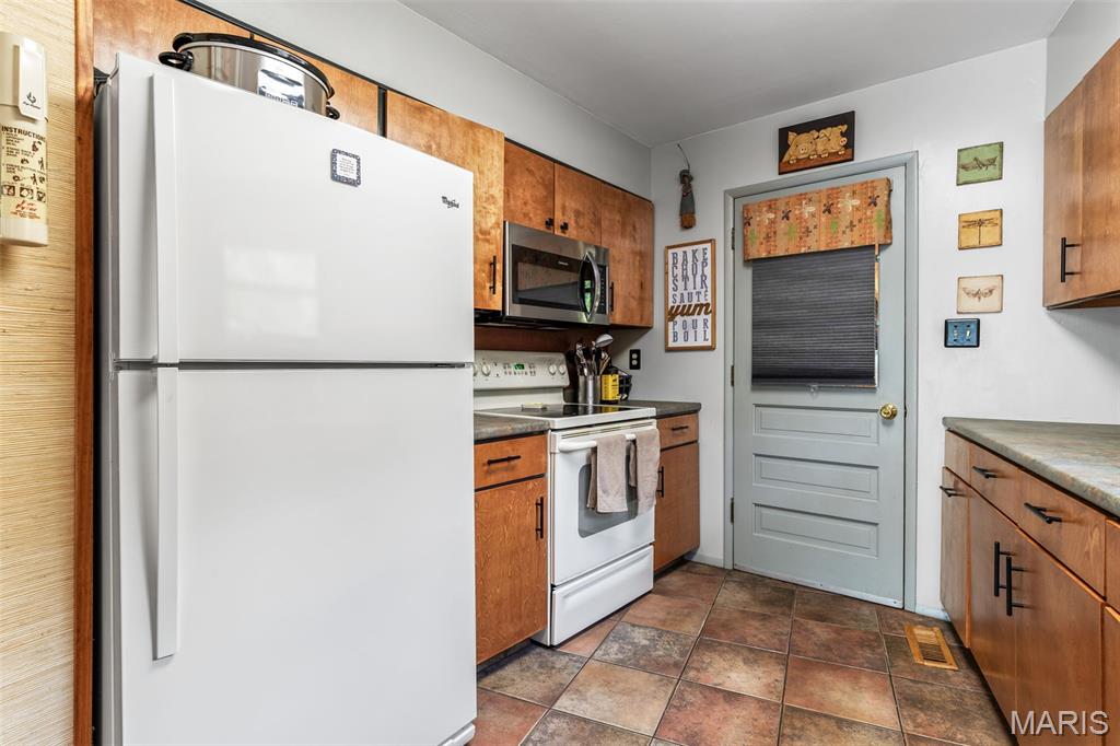 Terre Du Lac #27 - Residential