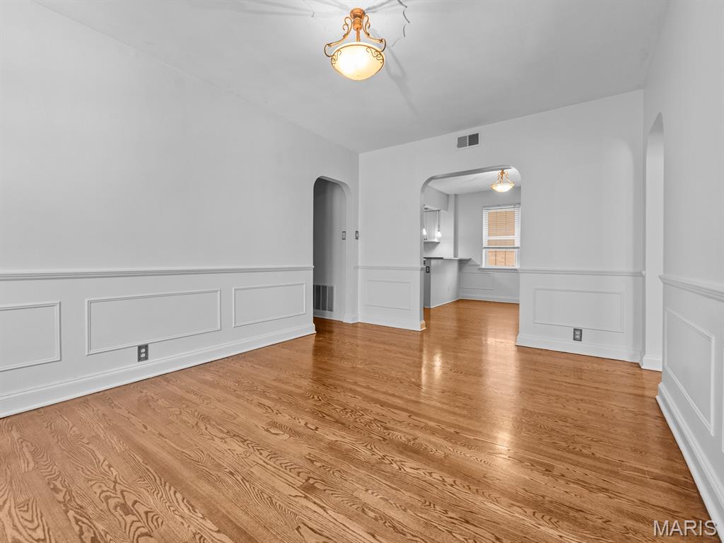 Cromwell Condo - Residential