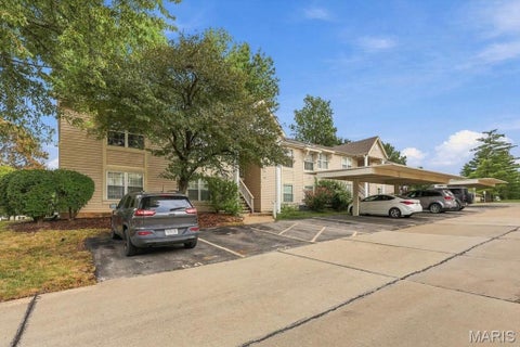 Tiny photo for 60 Sugar Ridge Court #6, St Peters, MO 63376 (MLS # 26058981)