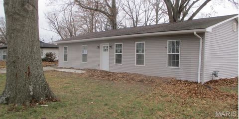 Photo of 423 Kathryn Drive, Arnold, MO 63010 (MLS # 26008487)