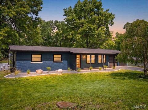 Tiny photo for 2501 Trossock Lane, Unincorporated, MO 63122 (MLS # 26026714)