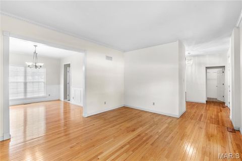 Tiny photo for 927 Wellesley Place Drive, Chesterfield, MO 63017 (MLS # 26030371)