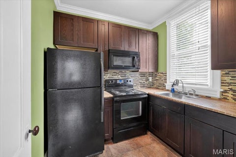 Tiny photo for 424 N 2nd Street, St Charles, MO 63301 (MLS # 26056817)