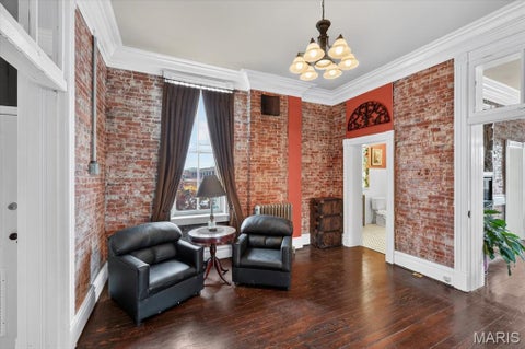 Tiny photo for 424 N 2nd Street, St Charles, MO 63301 (MLS # 26056817)