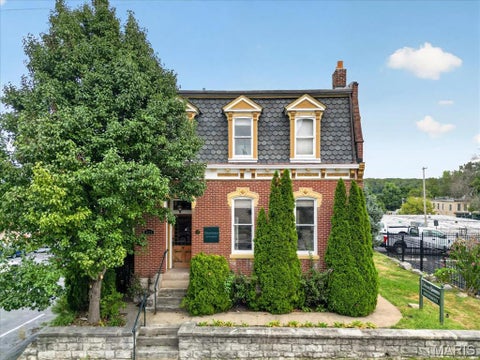 Photo of 424 N 2nd Street, St Charles, MO 63301 (MLS # 26056817)