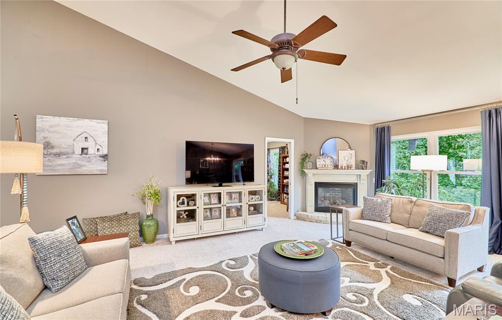 O'Fallon, Missouri 63366, United States, 4 Bedrooms Bedrooms, ,3 BathroomsBathrooms,Residential,Pending,152908