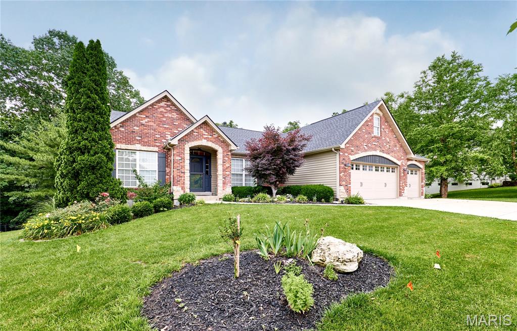 O'Fallon, Missouri 63366, United States, 4 Bedrooms Bedrooms, ,3 BathroomsBathrooms,Residential,Pending,152908