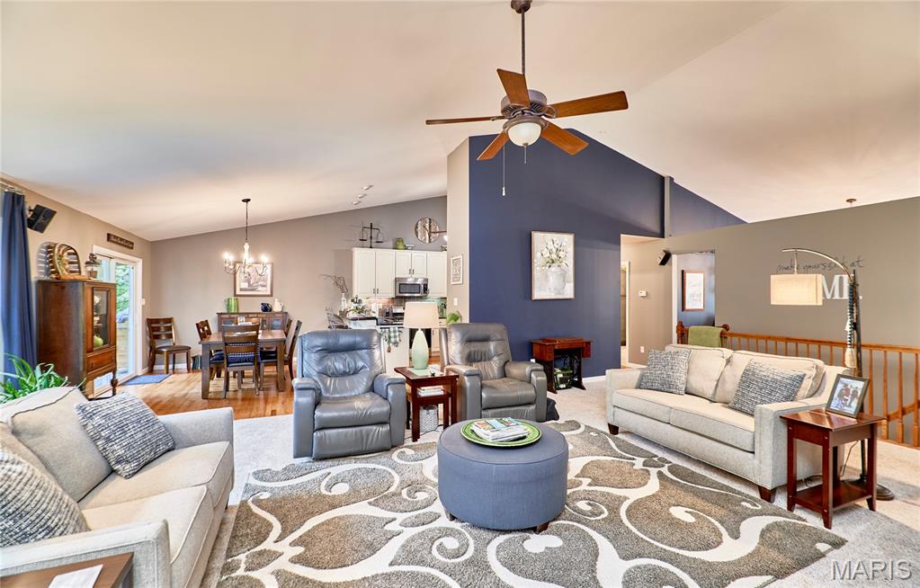 O'Fallon, Missouri 63366, United States, 4 Bedrooms Bedrooms, ,3 BathroomsBathrooms,Residential,Pending,152908