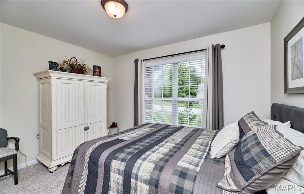 O'Fallon, Missouri 63366, United States, 4 Bedrooms Bedrooms, ,3 BathroomsBathrooms,Residential,Pending,152908