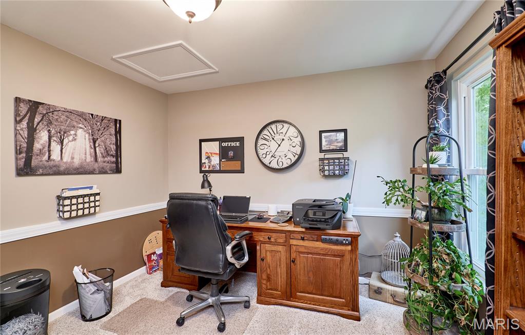 O'Fallon, Missouri 63366, United States, 4 Bedrooms Bedrooms, ,3 BathroomsBathrooms,Residential,Pending,152908