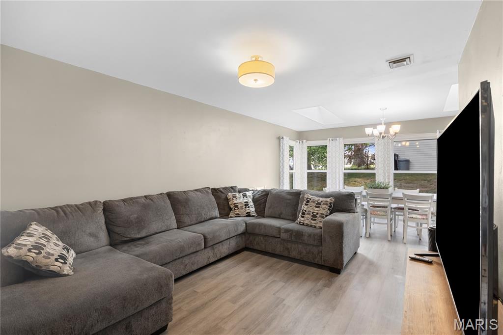 Chatelaine 4 - Residential