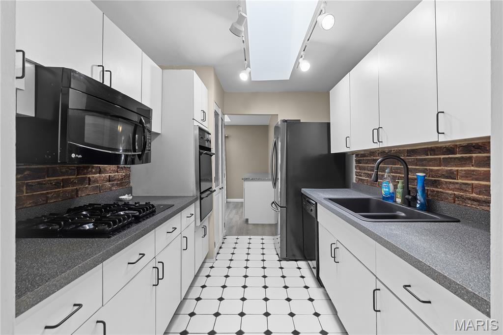 Chatelaine 4 - Residential