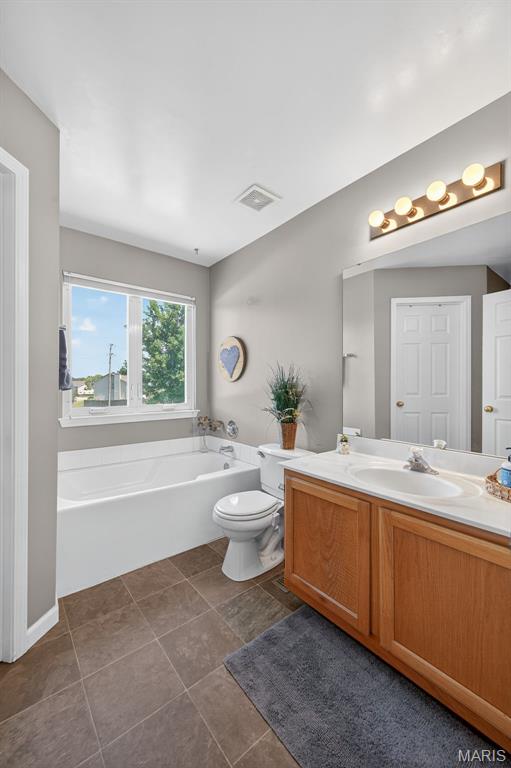 O'Fallon, Missouri 63366, United States, 3 Bedrooms Bedrooms, ,3 BathroomsBathrooms,Residential,Active,178087