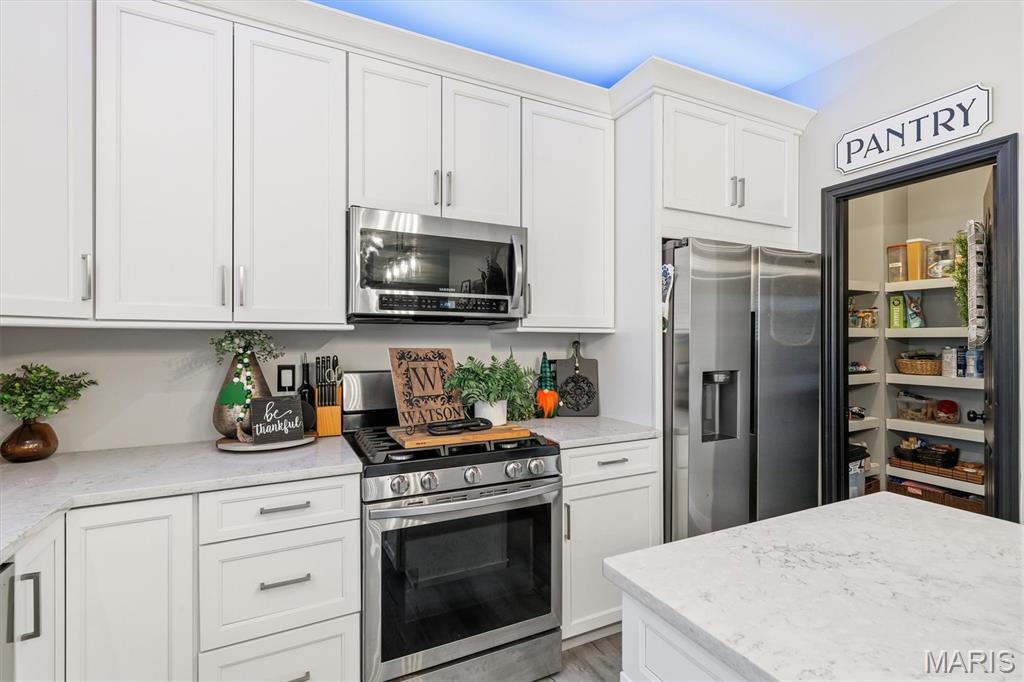 Villages/Arrow Rdg 01 - Residential