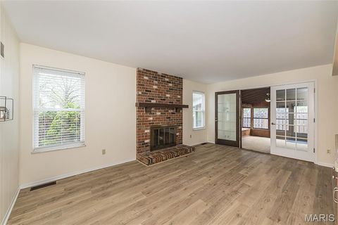 Tiny photo for 716 Reinke Road, Ballwin, MO 63021 (MLS # 26021965)