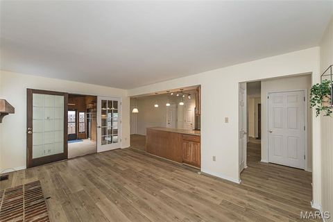 Tiny photo for 716 Reinke Road, Ballwin, MO 63021 (MLS # 26021965)