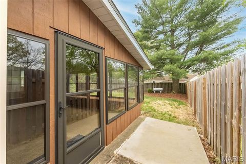 Tiny photo for 716 Reinke Road, Ballwin, MO 63021 (MLS # 26021965)